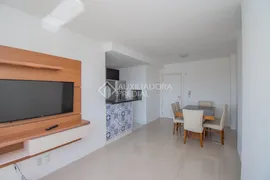 Apartamento com 2 Quartos para alugar, 61m² no Sarandi, Porto Alegre - Foto 2