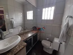 Casa com 3 Quartos à venda, 240m² no Estância Velha, Canoas - Foto 13