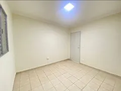 Casa com 2 Quartos à venda, 68m² no Piraporinha, Diadema - Foto 13