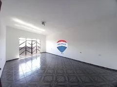 Casa com 3 Quartos para alugar, 150m² no Vila Pinheiro, Mogi Guaçu - Foto 4