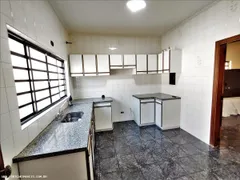 Casa com 3 Quartos à venda, 352m² no Vila Malaman, Presidente Prudente - Foto 8