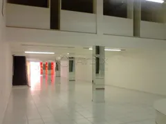 Loja / Salão / Ponto Comercial para alugar, 537m² no Centro, Americana - Foto 17