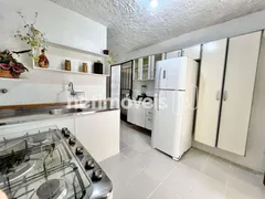 Casa com 4 Quartos à venda, 240m² no Caiçara Adeláide, Belo Horizonte - Foto 19
