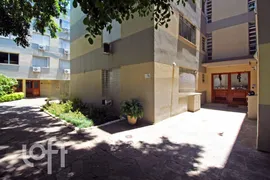 Apartamento com 2 Quartos à venda, 74m² no Tristeza, Porto Alegre - Foto 32