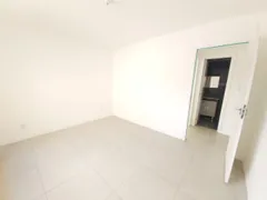 Apartamento com 2 Quartos à venda, 56m² no Rubem Berta, Porto Alegre - Foto 6