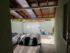 Casa com 4 Quartos à venda, 259m² no Cel. Aparício Borges, Porto Alegre - Foto 4