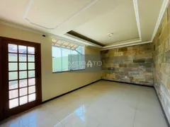 Casa com 3 Quartos à venda, 180m² no Xangri-lá, Contagem - Foto 2