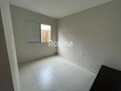 Apartamento com 2 Quartos para alugar, 70m² no Jardim Holanda, Uberlândia - Foto 9