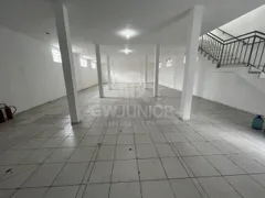 Galpão / Depósito / Armazém para alugar, 400m² no Bom Retiro, Joinville - Foto 2