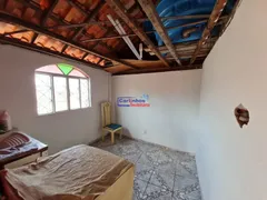 Casa com 4 Quartos à venda, 300m² no Campo Alto, Contagem - Foto 5