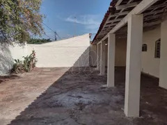 Casa com 3 Quartos para alugar, 63m² no Vila Yamada, Araraquara - Foto 3