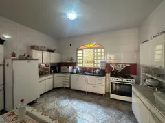 Casa com 4 Quartos à venda, 195m² no São Benedito, Santa Luzia - Foto 13