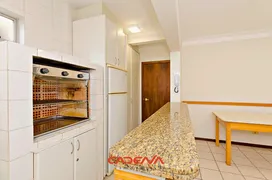 Apartamento com 3 Quartos para alugar, 111m² no Bacacheri, Curitiba - Foto 22