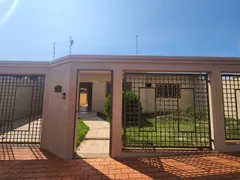 Casa com 3 Quartos à venda, 370m² no , Bandeirantes - Foto 2