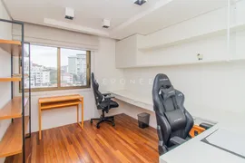 Apartamento com 3 Quartos para alugar, 161m² no Moinhos de Vento, Porto Alegre - Foto 21