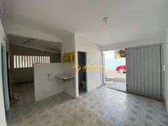 Casa com 3 Quartos para alugar, 160m² no Barro, Recife - Foto 5