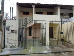 Casa com 3 Quartos para alugar, 109m² no Maraponga, Fortaleza - Foto 1