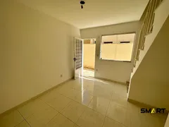 Casa com 3 Quartos à venda, 109m² no Bonsucesso Barreiro, Belo Horizonte - Foto 2