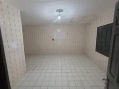 Casa com 3 Quartos para alugar, 200m² no São Pedro, Teresina - Foto 6