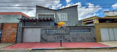 Casa com 5 Quartos à venda, 365m² no Parquelândia, Fortaleza - Foto 1
