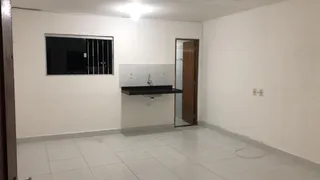 Kitnet com 1 Quarto para alugar, 20m² no Candelária, Natal - Foto 8