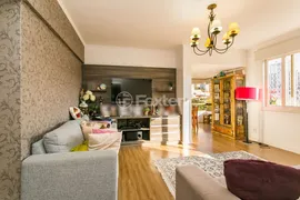 Apartamento com 2 Quartos à venda, 79m² no Passo da Areia, Porto Alegre - Foto 1