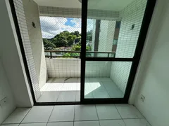Apartamento com 2 Quartos para alugar, 58m² no Apipucos, Recife - Foto 8