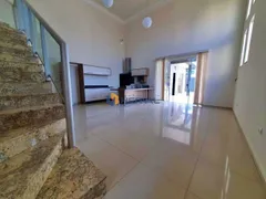 Casa com 3 Quartos para alugar, 190m² no Vila Morangueira, Maringá - Foto 9