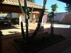 Casa com 3 Quartos à venda, 250m² no Jardim América, Araraquara - Foto 8