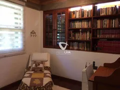 Casa de Condomínio com 5 Quartos à venda, 335m² no Alphaville, Santana de Parnaíba - Foto 4