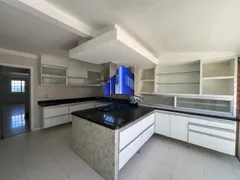 Casa de Condomínio com 4 Quartos à venda, 205m² no Itapuã, Salvador - Foto 13