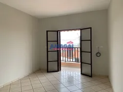 Sobrado com 2 Quartos à venda, 142m² no Parque Santo Antônio, Jacareí - Foto 8