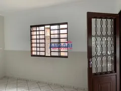 Sobrado com 2 Quartos à venda, 142m² no Parque Santo Antônio, Jacareí - Foto 5