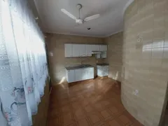 Casa com 3 Quartos para alugar, 160m² no Vila Sinibaldi, São José do Rio Preto - Foto 14