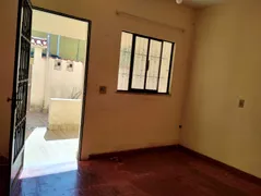 Casa com 3 Quartos à venda, 136m² no Monjolos, São Gonçalo - Foto 12