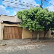 Casa com 4 Quartos à venda, 263m² no Celina Park, Goiânia - Foto 1