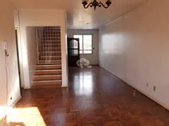 Prédio Inteiro à venda, 690m² no Jardim Itú Sabará, Porto Alegre - Foto 11