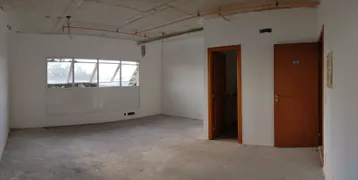 Conjunto Comercial / Sala à venda, 32m² no Centro, Jacareí - Foto 2