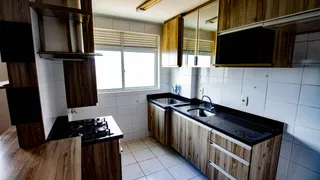 Apartamento com 3 Quartos à venda, 58m² no Fazendinha, Curitiba - Foto 4