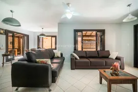 Casa com 2 Quartos para alugar, 120m² no Bombas, Bombinhas - Foto 5