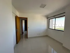 Apartamento com 3 Quartos para venda ou aluguel, 120m² no Lagoa Nova, Natal - Foto 2