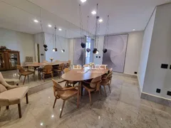 Apartamento com 3 Quartos à venda, 235m² no Martins, Uberlândia - Foto 8