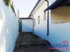 Casa com 3 Quartos para alugar, 190m² no Sao Joao, Jacareí - Foto 2