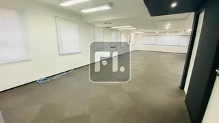 Conjunto Comercial / Sala para alugar, 133m² no Jardim Caravelas, São Paulo - Foto 1