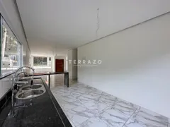 Casa com 4 Quartos à venda, 219m² no Granja Guarani, Teresópolis - Foto 7