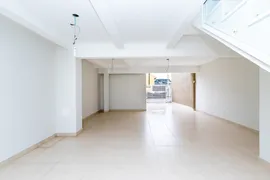 Casa com 3 Quartos à venda, 200m² no Uberaba, Curitiba - Foto 38