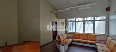 Casa Comercial com 4 Quartos à venda, 250m² no Centro, Uberlândia - Foto 2