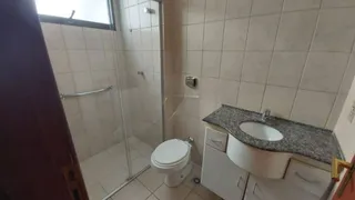 Apartamento com 3 Quartos para alugar, 90m² no Jardim Cristo Rei, Marília - Foto 8