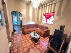 Casa com 3 Quartos à venda, 360m² no Felixlândia, Ribeirão das Neves - Foto 5