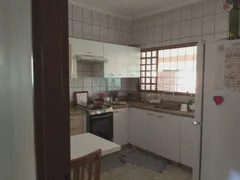 Casa com 3 Quartos à venda, 298m² no Jardim Itaú, Ribeirão Preto - Foto 7